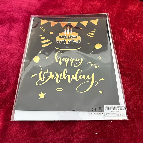 NEW: a UNIQUE Musical Pop up Blow out candle Birthday Card with lights - Picture 1 of 3